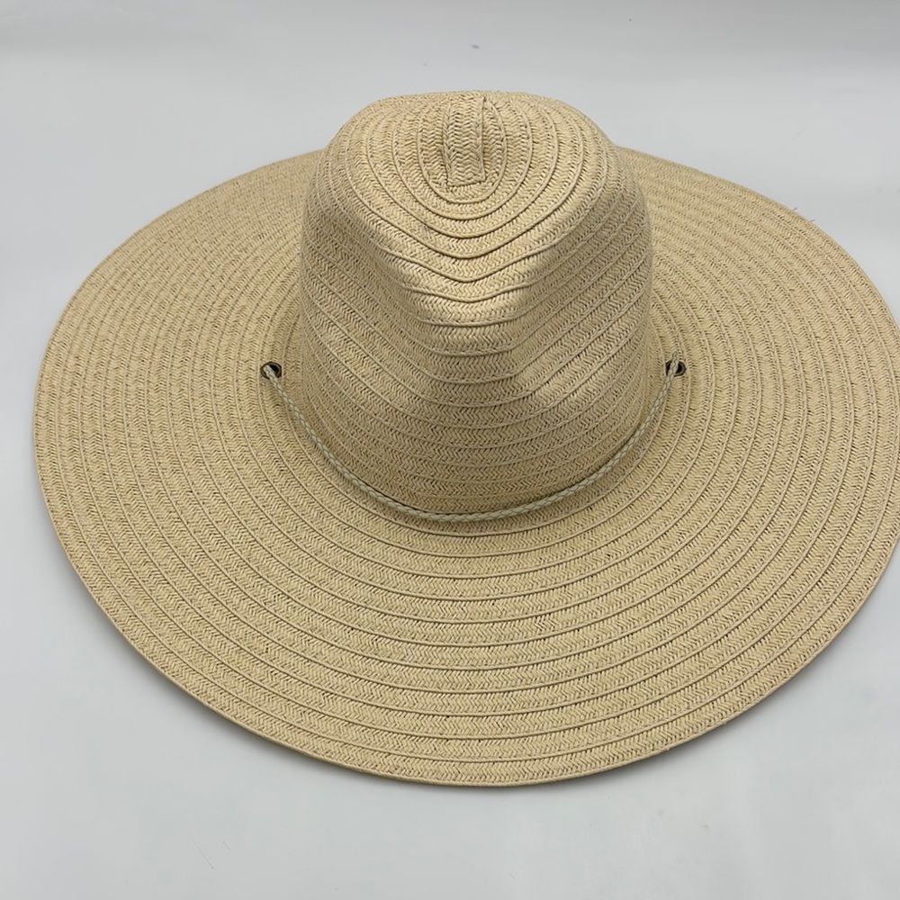 Universal Thread Wide Brim Adjustable Strap Hat